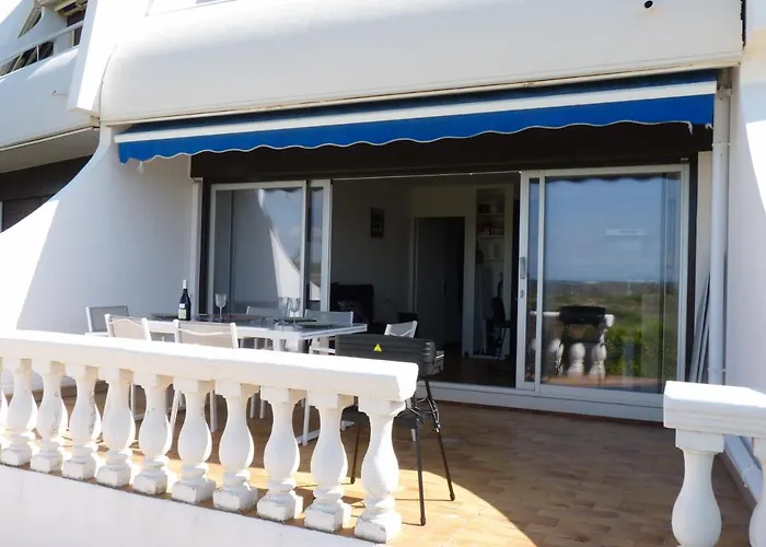 Apartamento Sol-y-days Flamant, Superbe En Rez De Jardin Avec Grande Terrasse Et Jardinet, Face A La